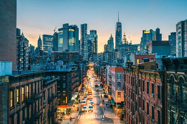 2. ABD’nin en büyük şehri New York’un tarihteki ilk adı nedir?