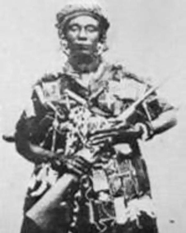5. Yaa Asantewaa (1840-1921)
