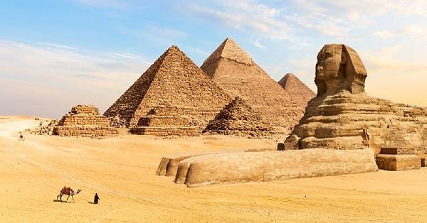 Gize Piramitleri (Mısır)