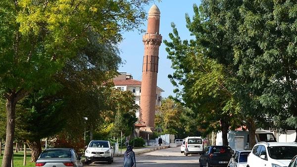 Aksaray- Eğri Minare