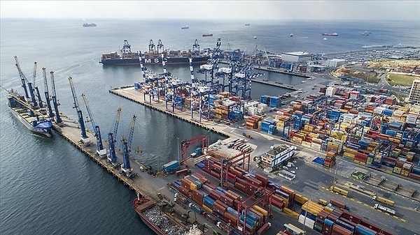 Ocak-Temmuz döneminde ihracat %19,1, ithalat %40,7 arttı