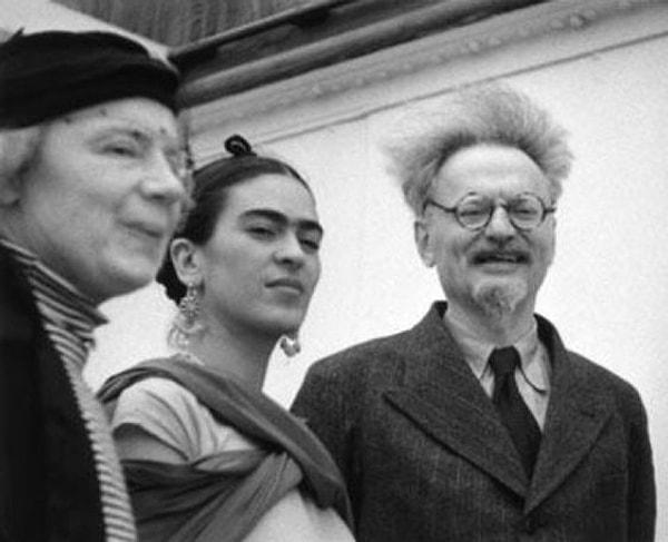 6. 1930'lu yıllarda Troçki ve Frida Kahlo: