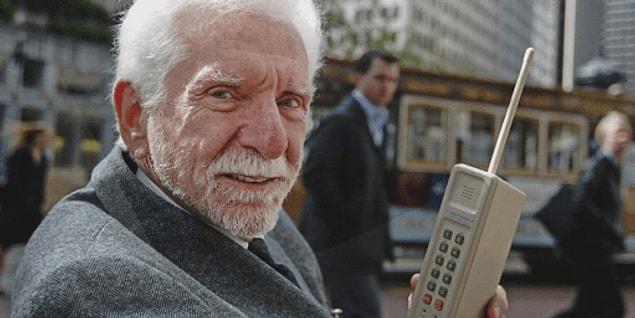 8. Martin Cooper 1973 yılında dünyanın ilk telefon görüşmesini yapan insan olarak kayıtlara geçti!