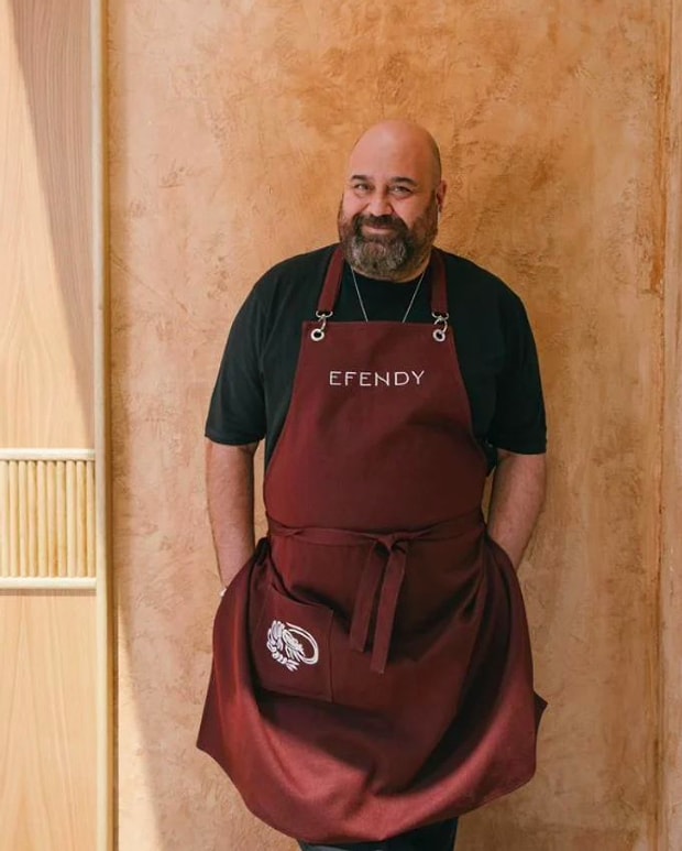 MasterChef Somer Sivrio�lu, U�runa 18 Y�ll�k E�ini Terk Edip Birlikte Oldu�u Sevgilisi Hakk�nda Konu�tu!