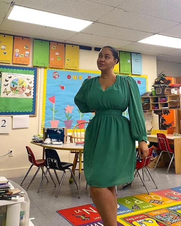 Amerika'da bir ilkokulda resim öğretmenliği yapan genç kadın, giyim şekli yüzünden sosyal medyada eleştirilere maruz kaldı.