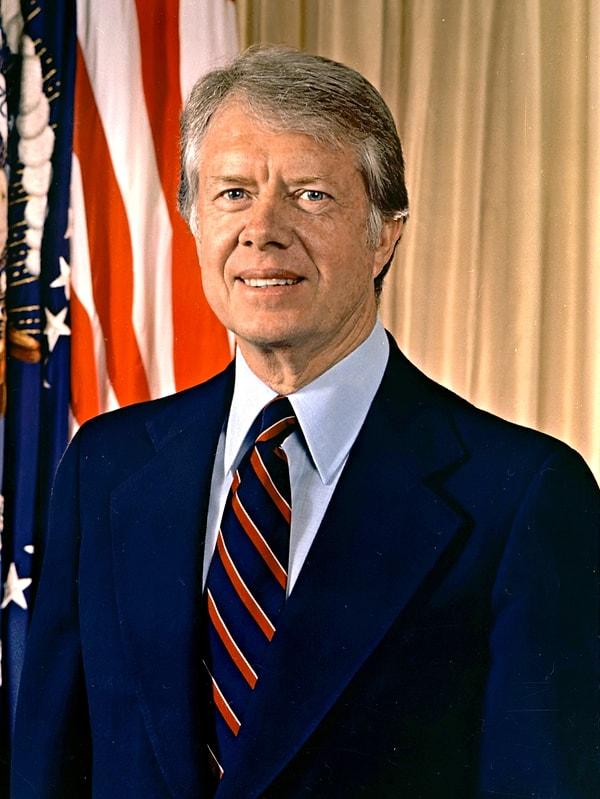 1977-1981 yılları arasında ABD başkanlığı yapmış, Nobel Barış Ödüllü siyasetçi Jimmy Carter'ın "Peynir Halkaları" tarifi