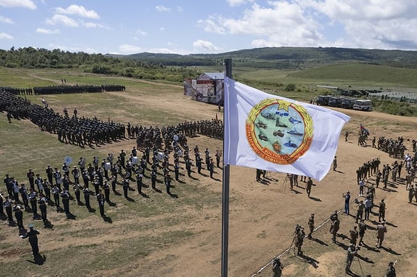 "Rusya ve Çin'in denize çıkması engellenmektedir"