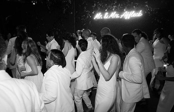 Herkesin beyaz giydiği düğün gerçekten dillere destan olmuş