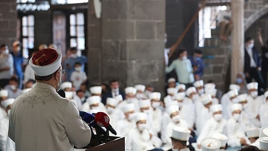 Diyanet'ten 'Vadesiz Hesap Dinen Uygun Değildir' Fetvası