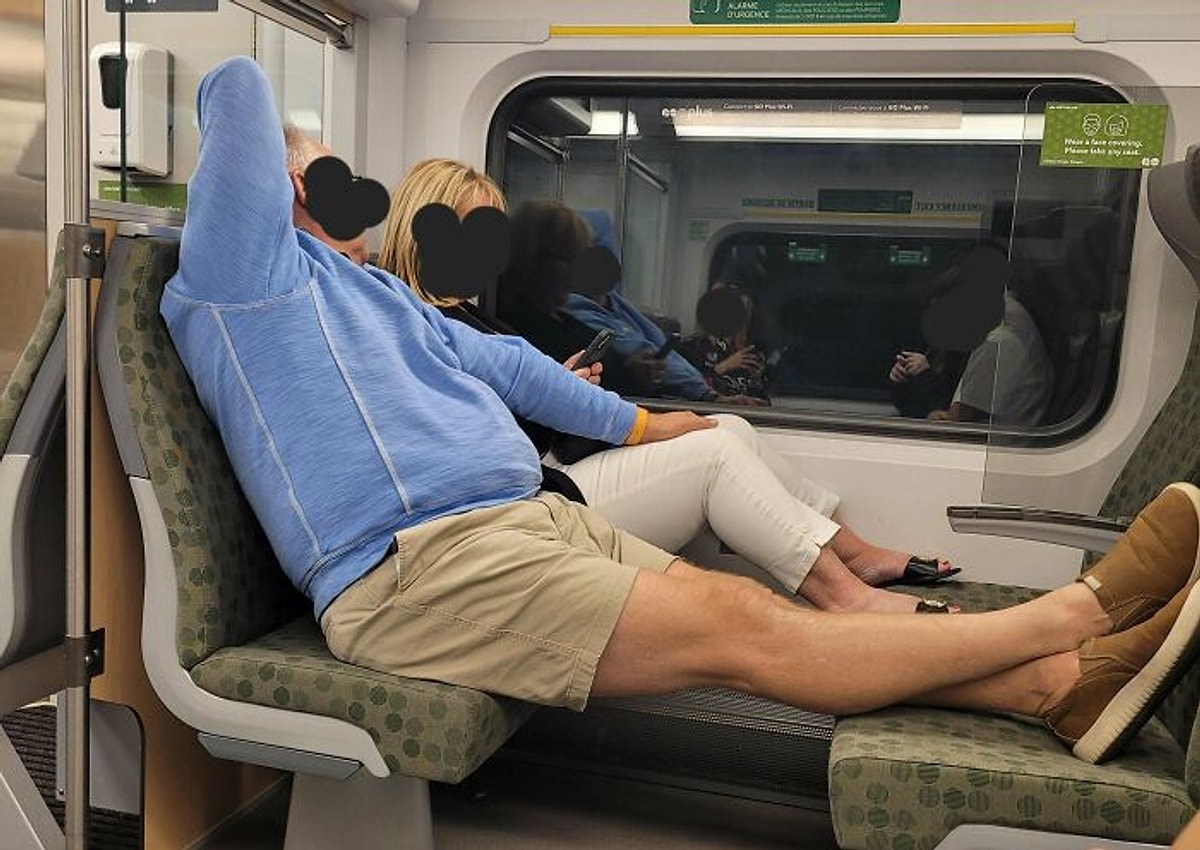 Попутчики фото картинки. Пассажиров которых не должно быть. Пассажиров которых не должно быть. Повезло с попутчиками детьми. Транспорт.