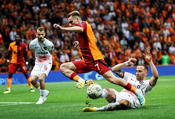 Galatasaray, Süper Lig'in 5. haftasında Gaziantep FK'yı konuk etti.