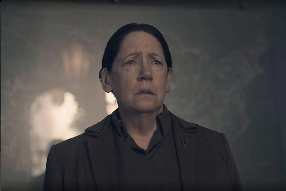 do-june-and-luke-get-hannah-out-of-gilead-in-the-handmaid-s-tale