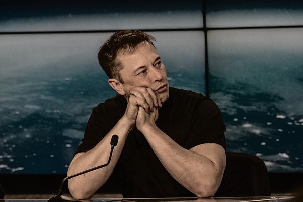 Gelgelelim ki Elon Musk da bu olumsuz eleştiriler kervanına katıldı ve düşüncelerini Twitter'da takipçileriyle paylaştı.