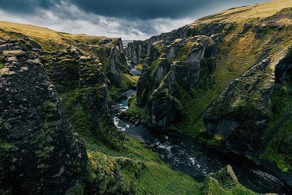 15. Fjaðrárgljúfur Kanyonu - İzlanda: