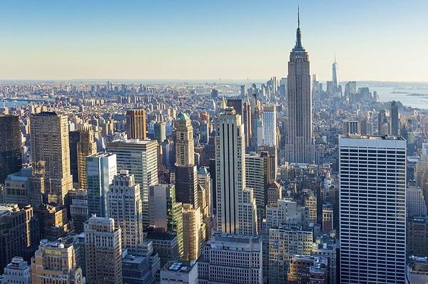 Şehirleri küresel ekonomiye açıklık ve entegrasyona göre sıralayan araştırmanın zirvesinde Amerika’nın New York şehri, ikinci sırada İngiltere’nin başkenti Londra, üçüncü sırada ise Fransa’nın başkenti Paris yer alıyor. “Küresel Şehirler Endeksi”nin 2023 yılı sıralaması şöyle: