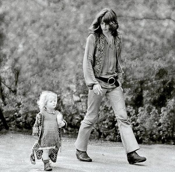 1. Hollanda'da hippi baba ve kızı (1965):