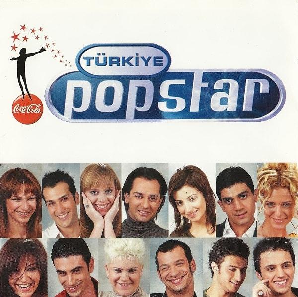 2000'li yılların başında yayınlanan ve herkesi televizyon başına toplayan şarkı yarışması Popstar Türkiye, döneme damgasını vuran işler arasındaydı.