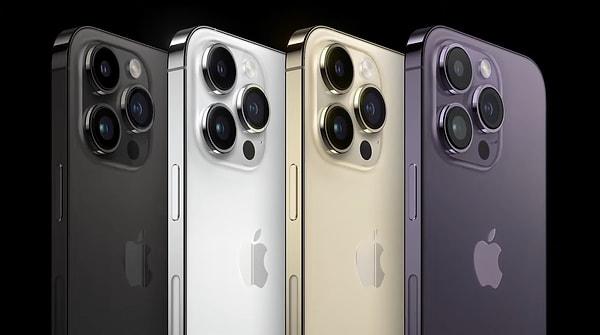 Apple'ın en merak edilen ikinci ürünü iPhone 14 Pro ve iPhone 14 Pro Max'tı. Çünkü Apple'ın yıllardır kullandığı çentikli ön kamera tasarımına bu cihazla veda edeceği biliniyordu.