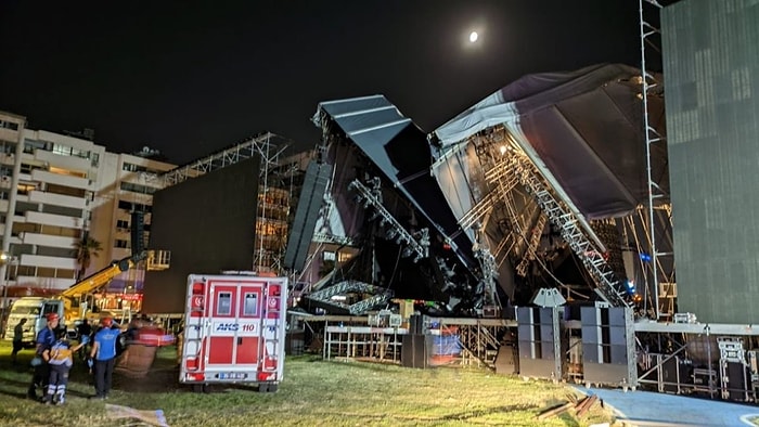 İzmir'de Tarkan Konserinin Verileceği Dev Sahne Çöktü: 1 Yaralı