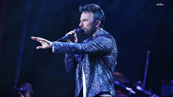 Tarkan dün gece gerçekleşen hadiseye ilişkin Twitter'da neler dedi?