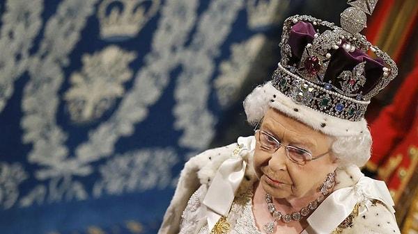 Neredeyse bir asırlık ömür süren İngiltere Kraliçesi II. Elizabeth'in hayatını sizlere anlatmaya geldik...