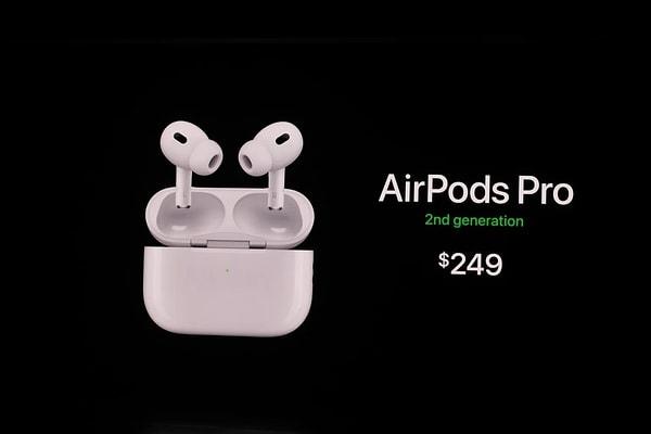 AirPods Pro 2 de bugün ön siparişe açıldı. Apple'ın popüler kablosuz kulak içi kulaklıklarının ikinci nesli daha iyi ses, daha uzun pil ömrü ve gelişmiş gürültü önleme sunuyor.