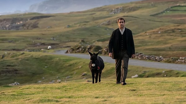 Colin Farrell ise 'The Banshees of Inisherin' filmindeki performansıyla En İyi Erkek Oyuncu ödülünün sahibi oldu.