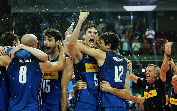 Böylece İtalya, 1998'den bu yana ilk, tarihindeki 4. dünya şampiyonluğuna ulaştı.