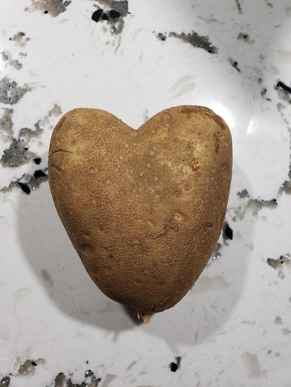 10. Kalp şeklindeki patates.