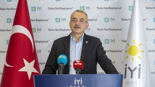 İYİ Parti TBMM Grup Başkanı İsmail Tatlıoğlu, Yavuz Oğhan’la BiDeBunuİzle yayınında gündeme ilişkin soruları yanıtladı.