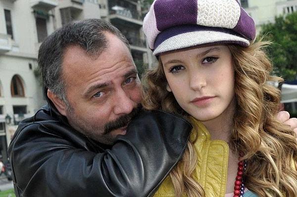 Sarıkaya, 2008-2010 yılları arasında 'Adanalı' dizisinde canlandırdığı 'Sofia Dikkaya' karakteriyle tanınmıştı.