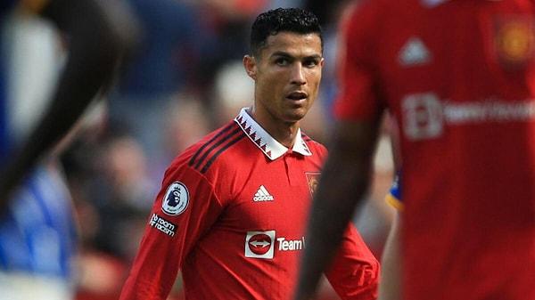 Avrupa'daki takımlardan istediği teklifleri alamayan Cristiano Ronaldo için Suudi Arabistan ekiplerinin transfer etmek için hazır olduğunu söyleyen Yasser Al-Misehal, 'Ronaldo gibi bir yıldızı Suudi Arabistan'da görmeyi çok isteriz' dedi.