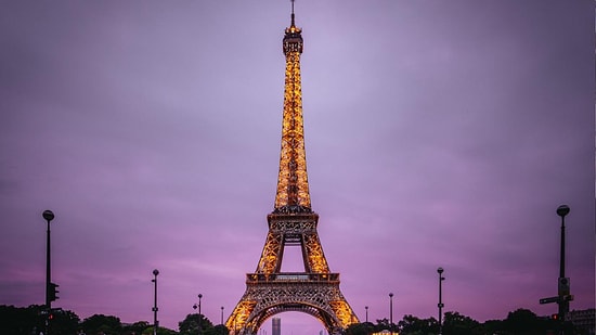 Enerji Tasarrufu Ayarı: Eyfel Kulesi'nin Işıkları Erken Söndürülecek