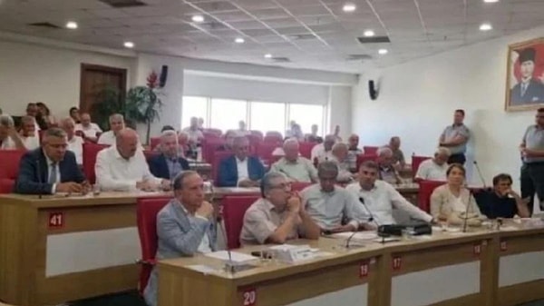 Aydın Büyükşehir Belediyesi eylül ayı meclis toplantısı Aydın Büyükşehir Belediye Başkanı Özlem Çerçioğlu başkanlığında yapıldı.