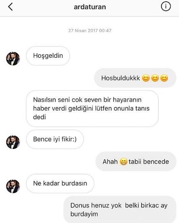 "Canım o kızlar öyle güzel görünüyorlar da salak hepsi. Sendeki zekanın çeyreği yok onlarda. Valla bak hiçbiriyle işim olmaz."