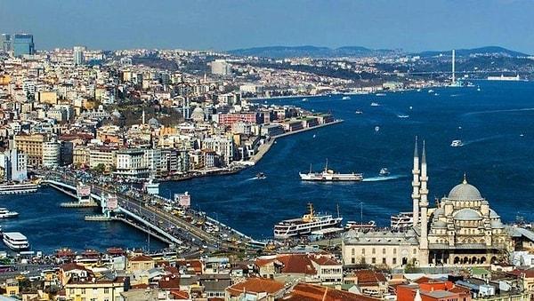 Muhteşem manzaralarının yanında, gün geçtikçe artan nüfusuyla kalabalığı da akla getiren İstanbul, listenin 14. sırasında yer alıyor.
