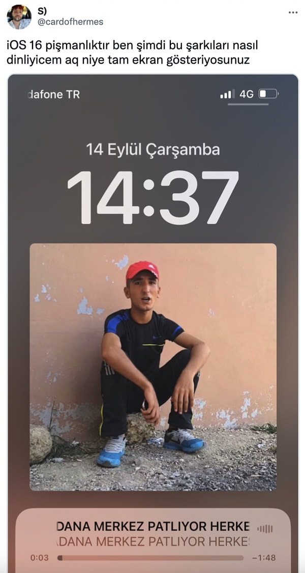 1. Her ne kadar iOS 16 genel anlamda beğenilse de bazı kullanıcılar pişmanlıklarını dile getirdiği paylaşımlar yaptı.