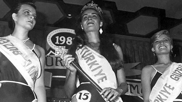 Dikkat çeken yarışmacı güzelliğini de annesinden almış. Selin Erberk Gurdikyan, Miss Turkey 1983 Güzeli Neşe Erberk'in kızı.