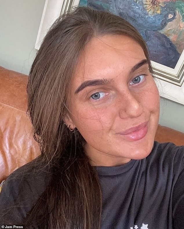 23 yaşındaki genç kadın, bu talihsiz deneyimini TikTok'ta 2,6 milyondan fazla görüntülenen bir videoda paylaştı.