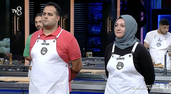 MasterChef'te jüri üyelerinin oylaması sonucu kaptanlık oyunu oynama hakkı kazanan iki yarışmacı ise Gamze ve Tayfun oldu.