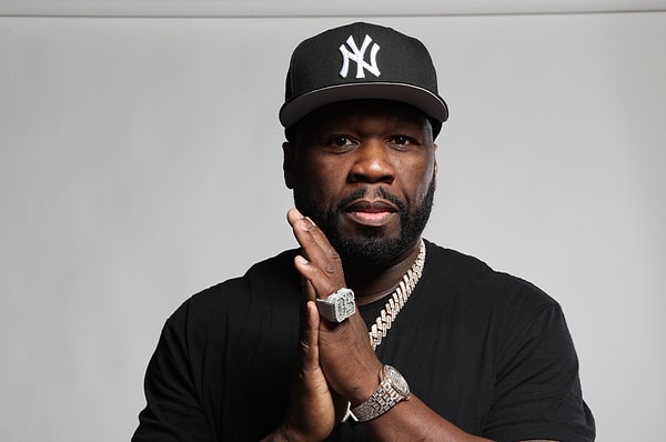 50 Cent, hayranı olduğunu düşündüğü için Şubat 2020'de Kogan ile fotoğraf çektirdiğini söyledi.