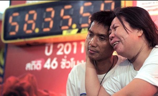 15. En uzun süre öpüşme rekoru ise Taylandlı bir çifte ait.