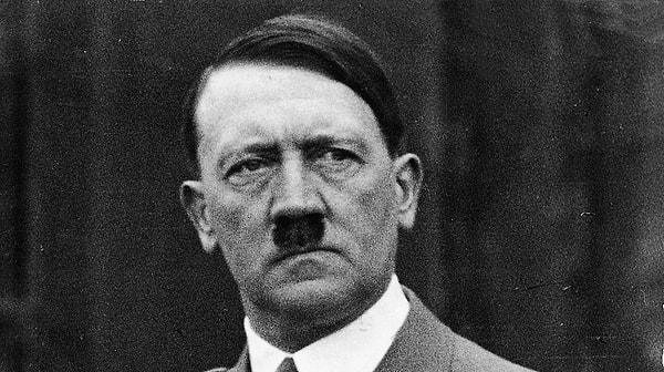 Canaris'in başarısı Hitler'i çok etkilemeye başlamış.