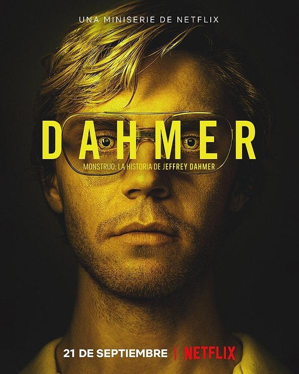 8. Ryan Murphy’nin başrolünde Evan Peters'ın yer aldığı yeni dizisi DAHMER - Monster: The Jeffrey Dahmer Story’den bir afiş yayımlandı.