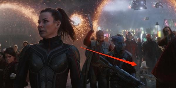 4. 2019 yapımı 'Avengers: Endgame' filmindeki son savaş sahnesinde Howard the Duck'ı görebilirsiniz.