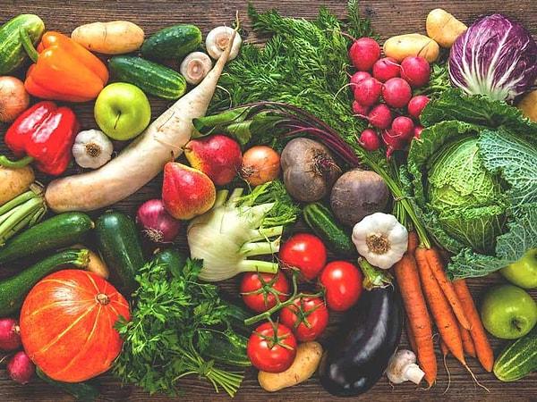 Meyve, yeşil yapraklı sebzeler ve fasulye gibi bazı sağlıklı yiyecekler, daha iyi sperm konsantrasyonu ve hareketliliği ile bağlantılı.