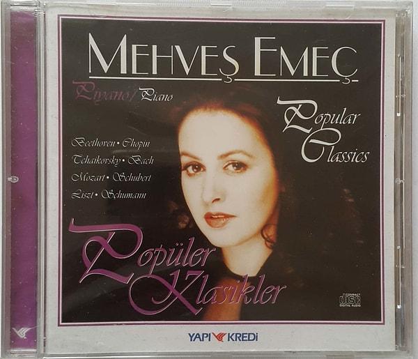 Gelelim 98 yılına... Ünlü sunucu Reha Muhtar, 90'lı yılların sonuna doğru dünyaca ünlü Piyanist Mehveş Emeç ile aşk yaşamaya başladı ancak bu aşk da ne yazık ki çok uzun sürmedi...