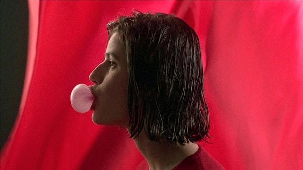 234. Three Colors: Red (1994)