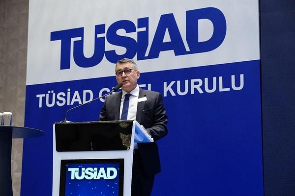 TÜSİAD Başkanı Turan, Merkez Bankası faizi ile kredi faizleri arasındaki bağlantının koptuğunu, reel kesimin kredi bulmakta zorlandığını söyledi.