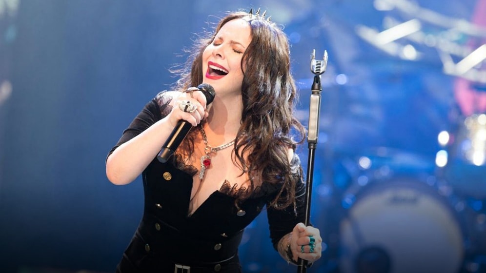 Her Şarkı Sözü ile Sizi Başka Yere Götüren 31 Şebnem Ferah Şarkısı